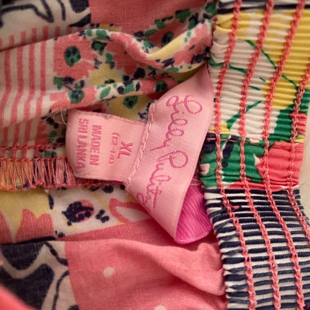 RARE Lilly Pulitzer Girl's Shorts - Picture 2 of 2